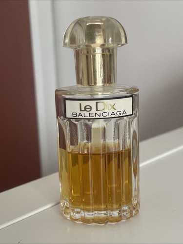 Eau toilette dîx - dîx, de