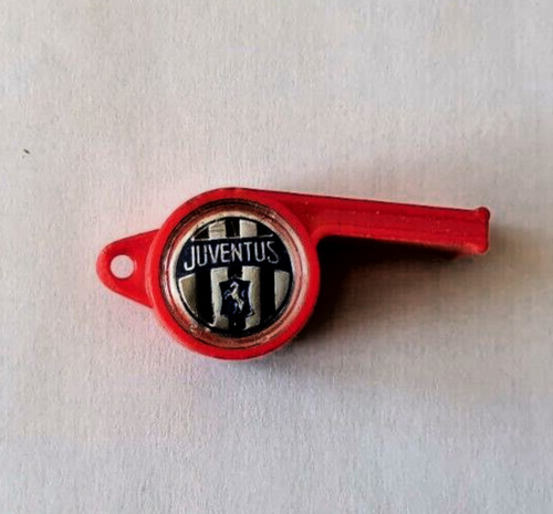 Sifflet football en - de,