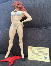 Pin Up Amandine ATTAKUS