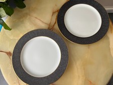 Lot de 2 assiettes de