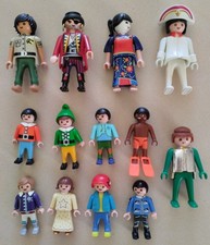 Lot de 13 Figurines