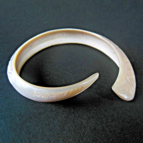 Ancien bracelet nacre - ancien, gravée