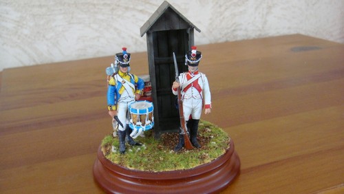 Figurine peinte métal - figurine,