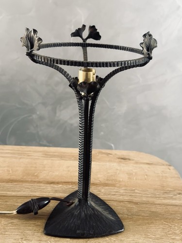 Ancien pied lampe - de,
