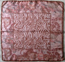 -ALVIERO MARTINI  Foulard soie TBEG  vintage scarf 67 x 67 cm