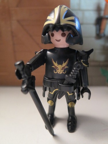 Chevalier noir custom - or,