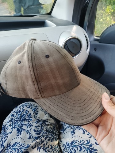 Casquette burberry taille m - casquette,