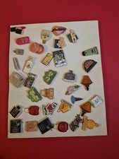 Pin lot lacoste parfum - pin's,