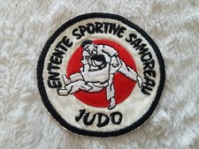 Écusson En Tissus Brodé