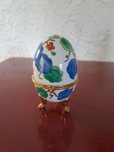 Oeuf porcelaine pilulier - oeuf,