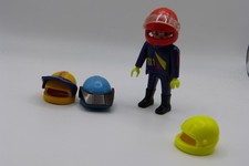 1 "PLAYMOBIL" MOTARD + CASQUES
