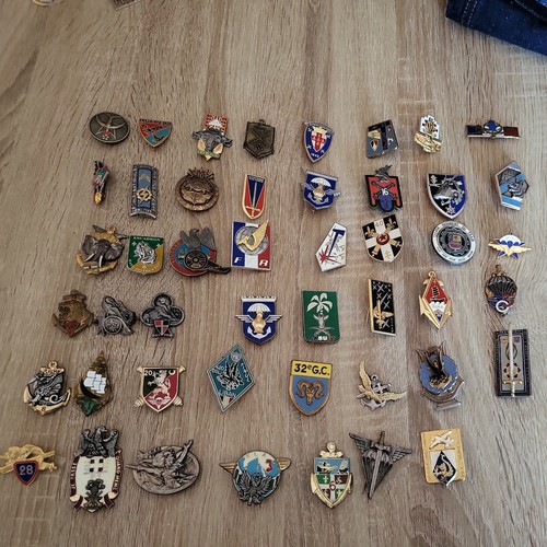 Lot insignes - lot, d'insignes