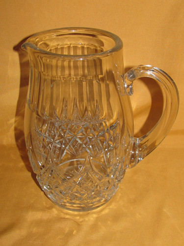 Pichet cristal taillé de - en,