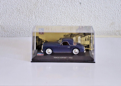 Voiture ixo altaya - 1/43,