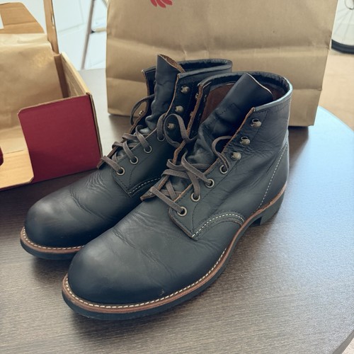 Red wing boots - red,