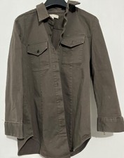 Sandro chemise militaire femme , taille 2, couleur kaki 