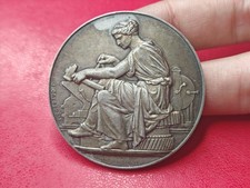 Superbe médaille en argent de