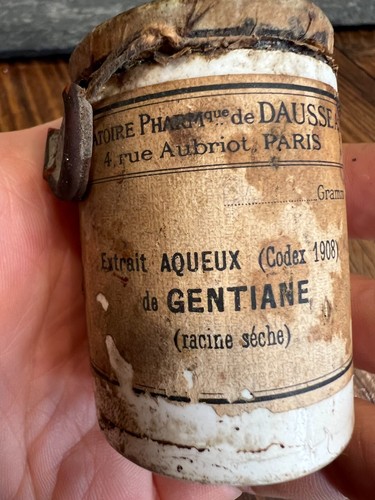 Pot onguents crème - &,