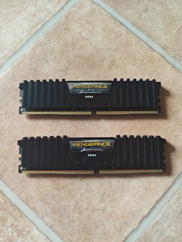 Corsair vengeance lpx - corsair, (2x