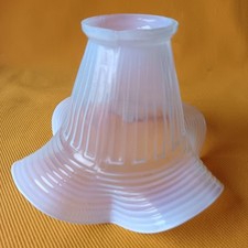 ANCIENNE TULIPE EN VERRE