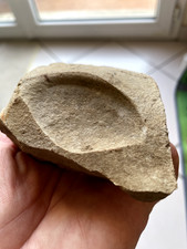 BELLE ET RARE LAMPE A GRAISSE PALEOLITHIQUE, NO HACHE POLIE, NO SILEX, FRANCE