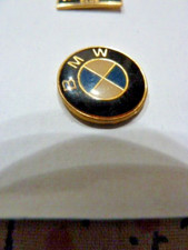 PIN'S VOITURE   BMW   /   SIGLE  /  1 ,5 cm de haut
