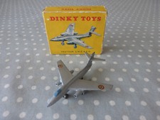Dinky Toys avion Vautour