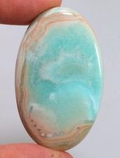 Pierre précieuse cabochon