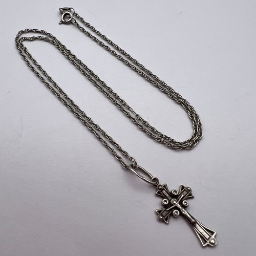 Collier pendentif croix - , en