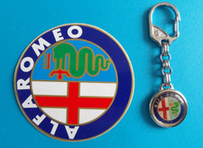 Porte clé automobile ALFA ROMEO + Autocollant