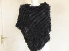 CAPE PONCHO TRICOT ET FOURRURE LAPIN BLEU MARINE