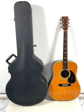 Guitare acoustique Suzuki