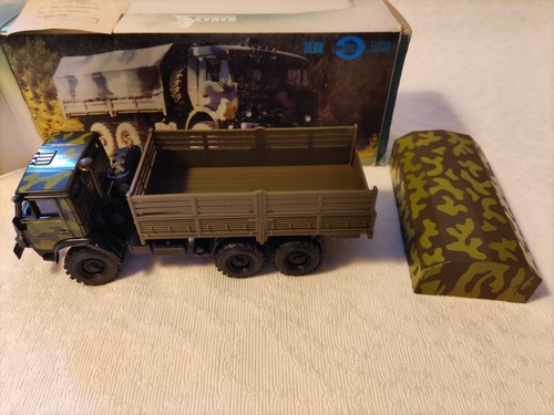 Véhicule miniature militaire