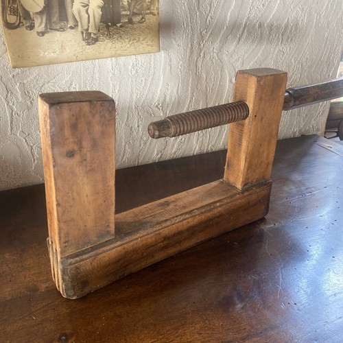Ancien serre joint bois - joint,