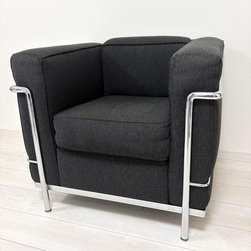 Cassina lc2 single seater - lc2, single-seater