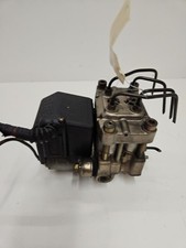 Bloc ABS (freins anti-blocage)