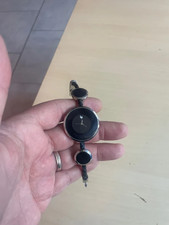 Très jolie montre pour femme