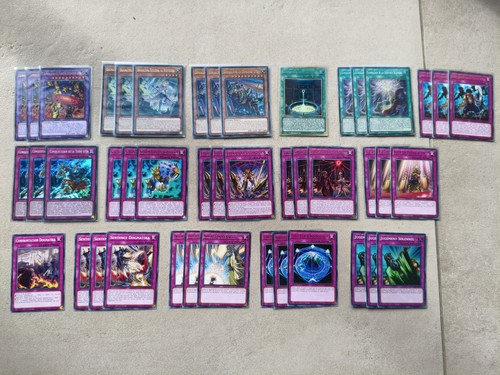 Deck surnaliche - yu-gi-oh!,