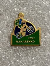 Pin’s Vélo Jeunesse École Makarenko Style BMX Raleigh Bike Cycle Rideur Freestyl