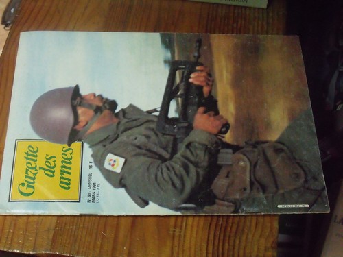 Revue gazette des armes - $$1,