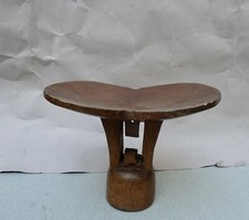   APPUIE NUQUE APPUIE TETE ETHIOPIE HEAD DREST OROMO