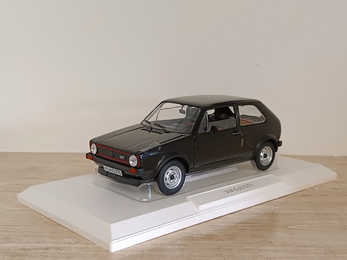 Norev volkswagen golf 1 - 1/18,
