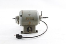 Ancien Meuleuse À Deux Meules Meuleuse