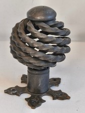 Ancienne poignée de porte en métal poli pommeau de tirage torsadé clenche