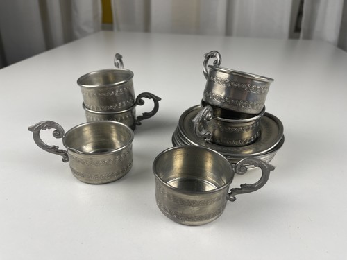 Tasses dessous plat - dessous,