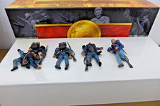 CONTE COLLECTIBLES LOT DE 4