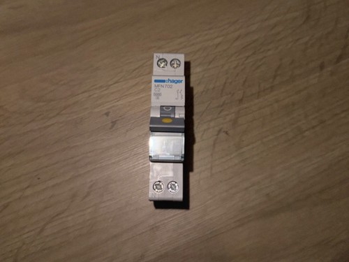 Hager mfn702 disjoncteur - hager, •