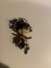 JEU JOUET PUB PORTE CLÉ CLEF FIGURINE DRAGON BALL SANGOKU MOTO VÉLO RARE ANCIEN