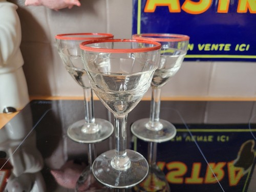 Anciens verres pied - 3,