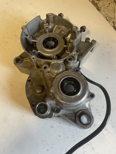 Carter moteur gauche 125 - carter,